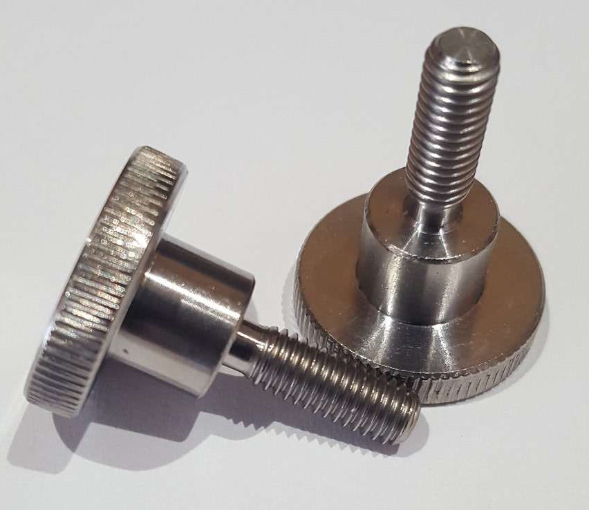 Knurled thumb screw high M5x15