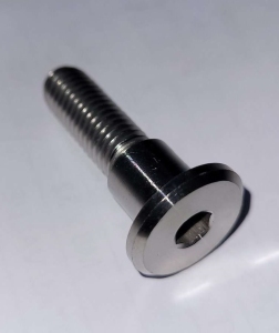M8x32, borst 10x10mm M8x22 draad